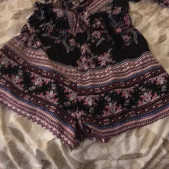 Romper - Picture 4 of 4